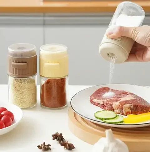 Сільничка зі скла з дозуванням 0,5 г Seasoning bottle LY-529